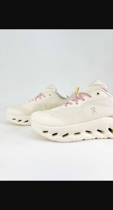 38 razmer premium sneakers – cheklangan son!