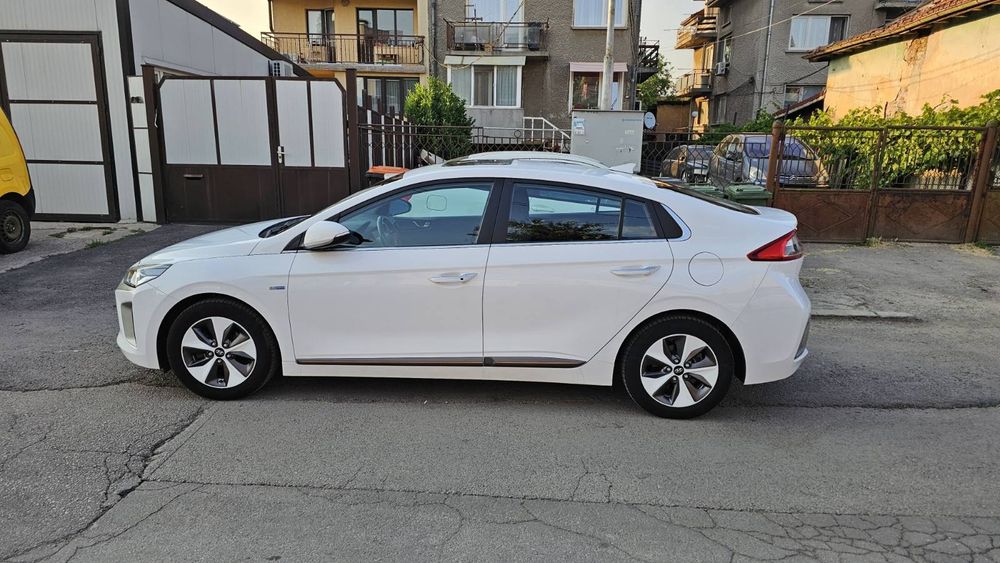 Hyundai Ionig Electric 28KW