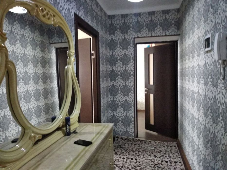 Sergeli 5a 2/4/7 Srochna sotiladi