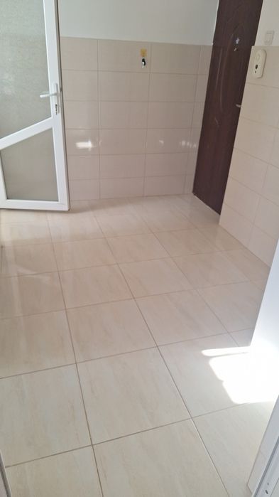 Inchiriez apartament 2 camere