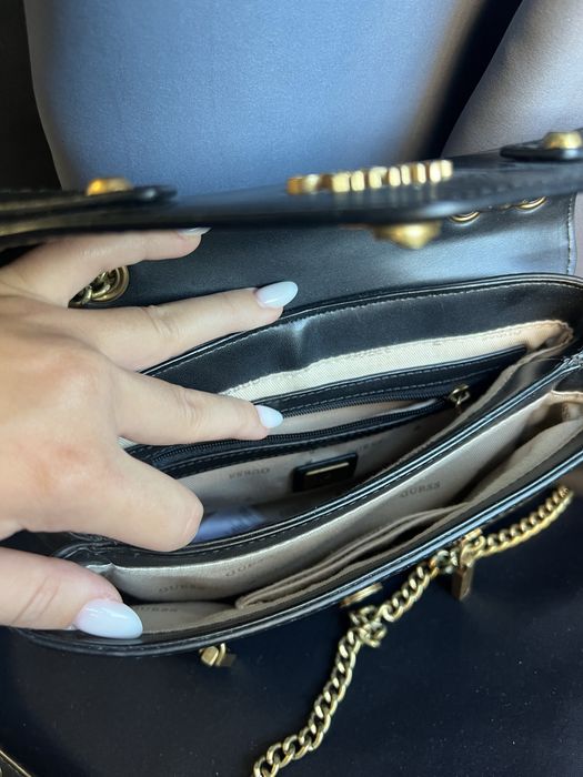 Geanta Guess Crossbody