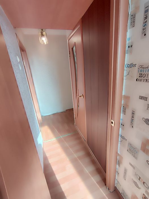 Продается 2-комн (6-50, 5 эт)