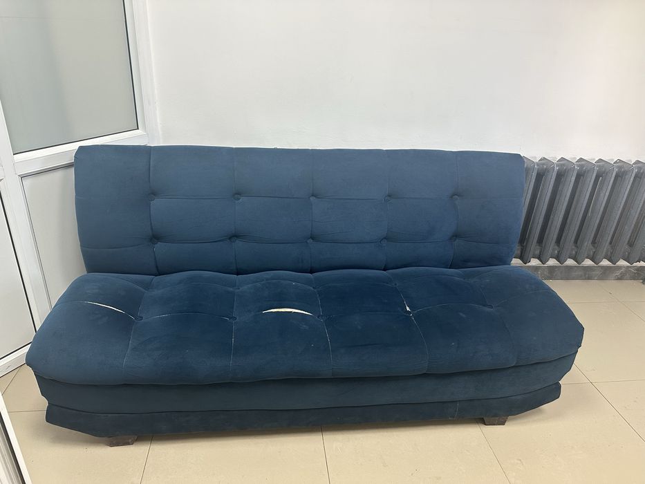 Отдам Бесплатно раскладной диван!