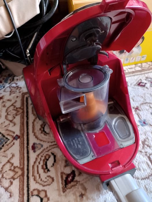 Пылесос мощный LG 2000 W