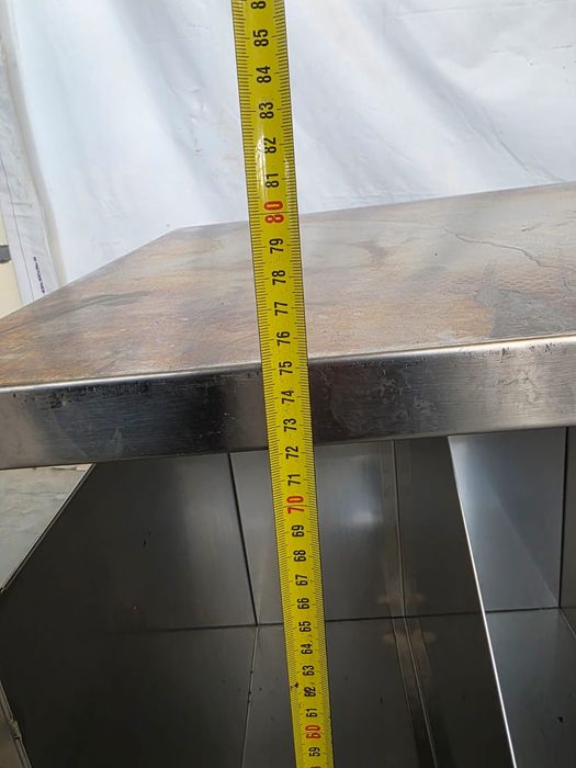 Немска спомагателна масичка от неръждаема стомана с място за чували