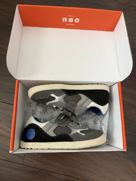 Pantofi sport / Adidași băieți Biomecanics - Mărimea 26 - Noi în cutie