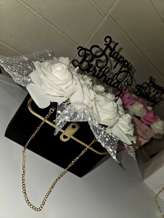 ,,Вечни рози от фоам.Чанти Букети!