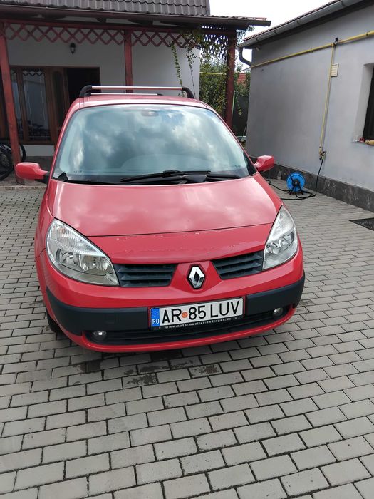 Vand Renault Grand Scenic 1.6 benzina 7 locuri