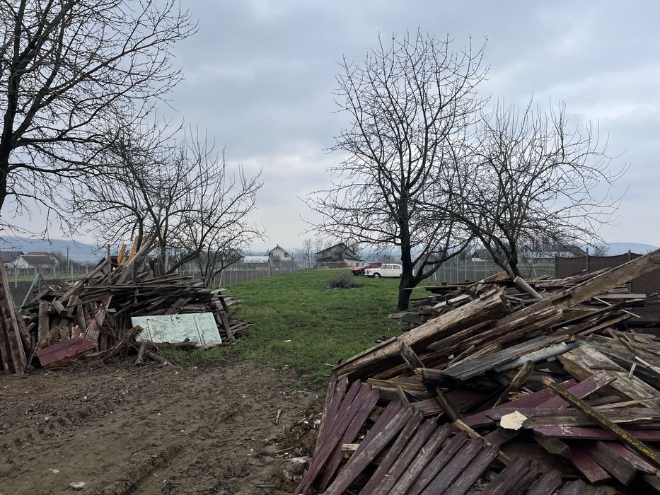 Casa+ teren intravilan langa E85 Darmanesti