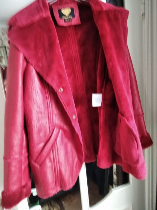 Продам куртку осень-весна б/у