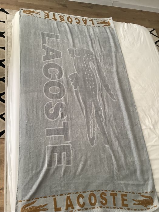 Prosop Lacoste, 180/100