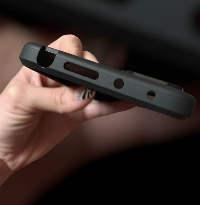 Husa Antisoc model CARBON Xiaomi Redmi Note 11 / Redmi Note 11 Pro 5G