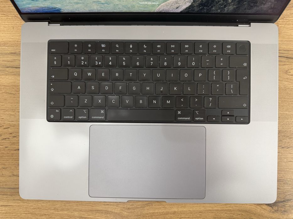 MacBook Pro M1 (16-inch, 2021) 16gb 1tb