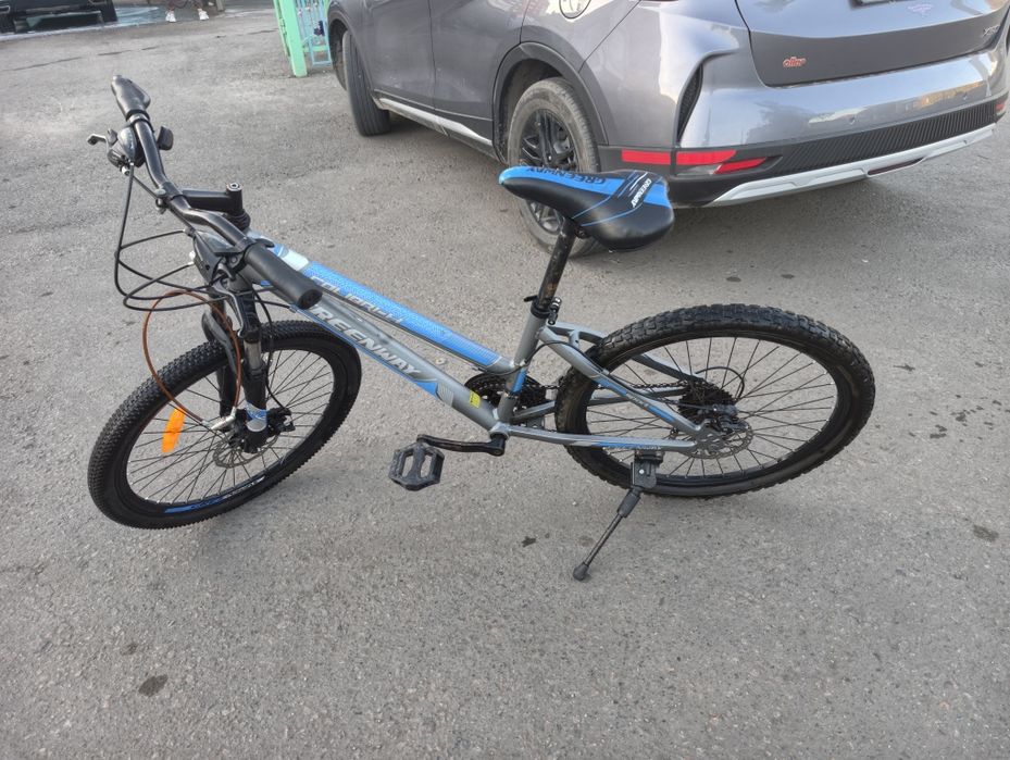 продам велосипед. бу один сезон .24 колеса