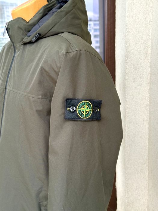 Мъжко тънко яке Stone Island - размер L, КАТО НОВО