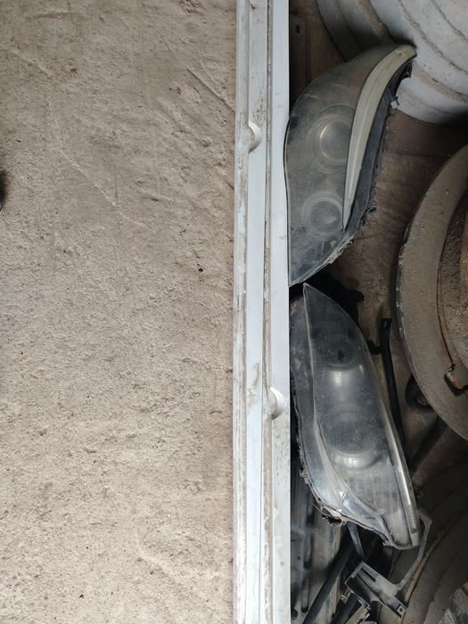 Продам передний и задний бампер на БМВ е60