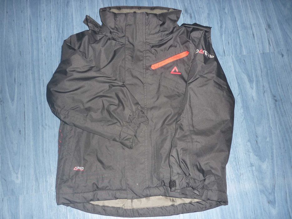 Водо и ветроустойчиво Яке Dare2be