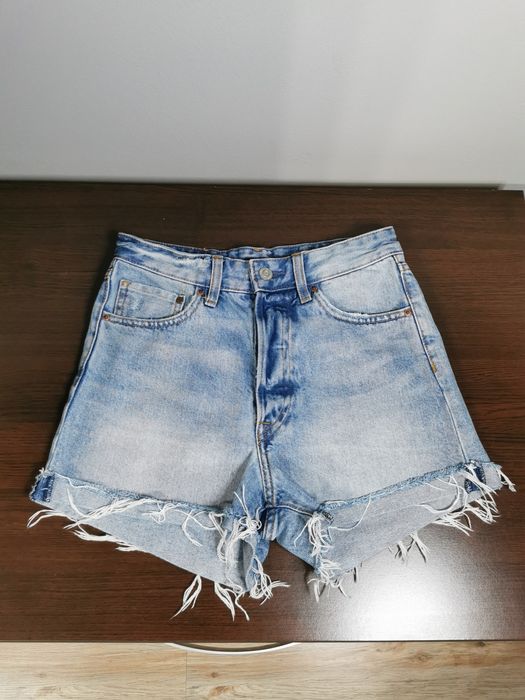 Blugi scurti H&M talie inalta