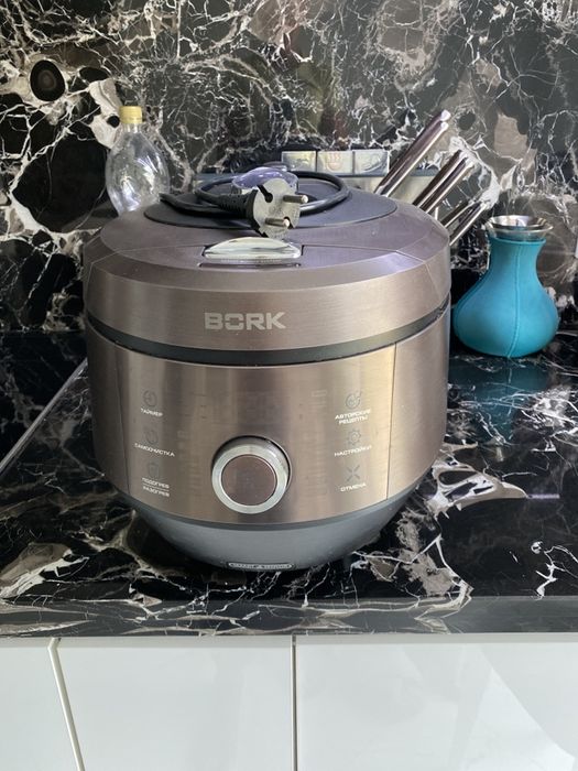 Мультиварка Bork