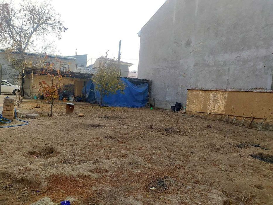 Ховли сотилади Режалар У/н ЕР Олиш вакти! 3 хона  7 сотик Кибрай  рн