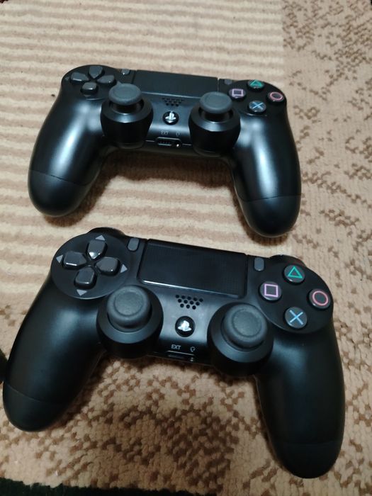 Playstation 4 1tb goldhen