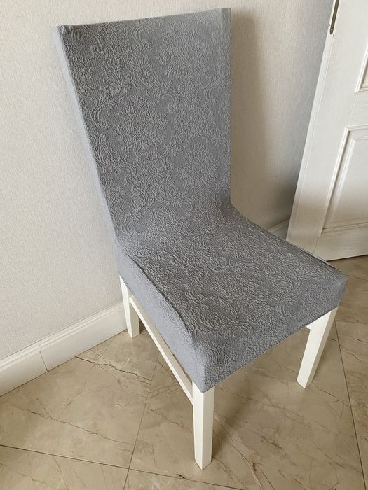 Стульчики деревянные и Стол с ним