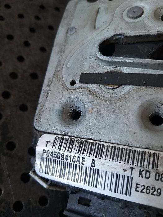 Broasca usa dreapta fata dodge caliber p04589416ae