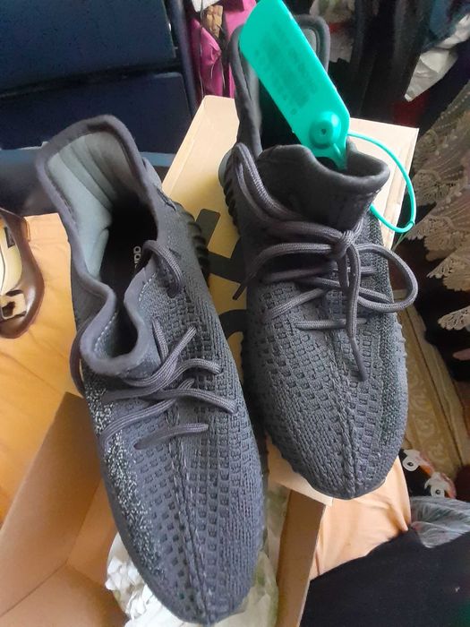 Adidași Yeezy Boost 350 nr 40