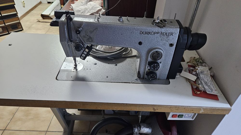 Masina de cusut Durkop