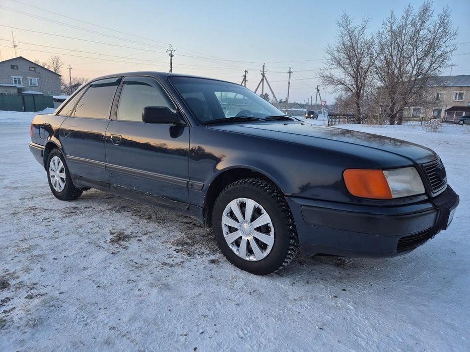 Продам Ауди 100с4
