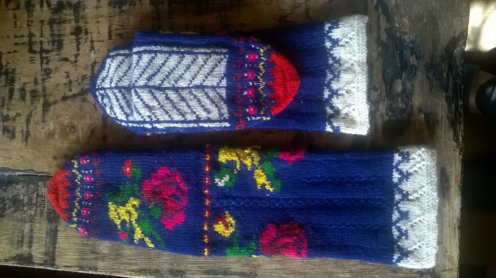 чорапи етно дебела вълна уникални