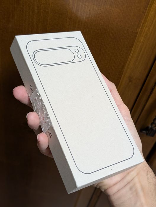 Google Pixel 9 Pro XL (128GB) | Топ Състояние + MagSafe Кейс-Стойка