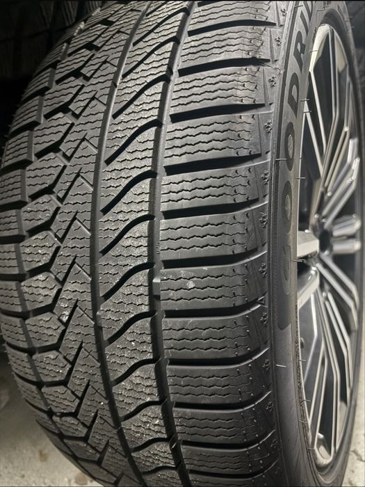 Jante  Bmw g20/g21 – 18” – Pachet  M + ANVELOPE IARNĂ