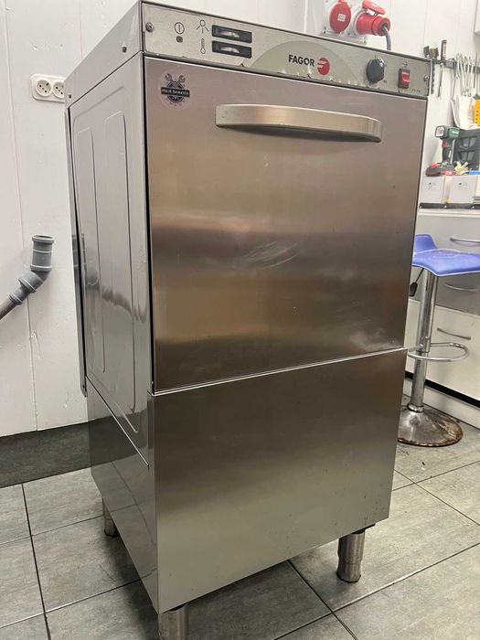 Професионална съдомиялна FAGOR