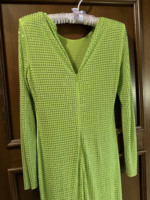 Rochie self portrait originala Gigi Hadid 23