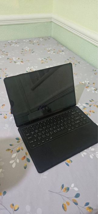Срочна продается Galaxy Tab S8 Ultra 5G