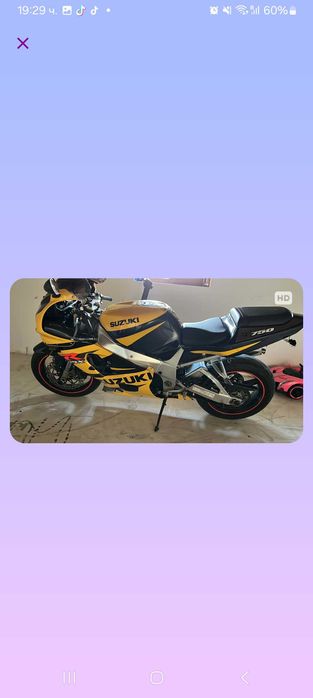 Модел: Suzuki GSX-R 750 K2 ​Година на производство: 2002 г. ​Кубатура: 749 кубика ​Мощност: 141 к.с. (Инжекцион) ​Скоростна кутия: Ръчна, 5-степенна