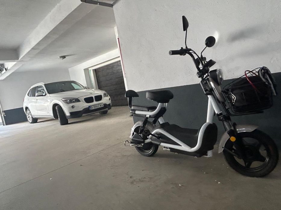 Vand Scuter Electric