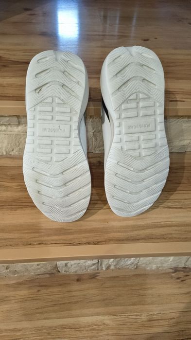 Маратонки PULL & BEAR- 42 номер