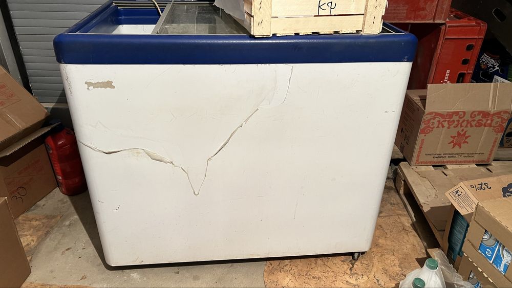 Морозильник в хорошем состояний