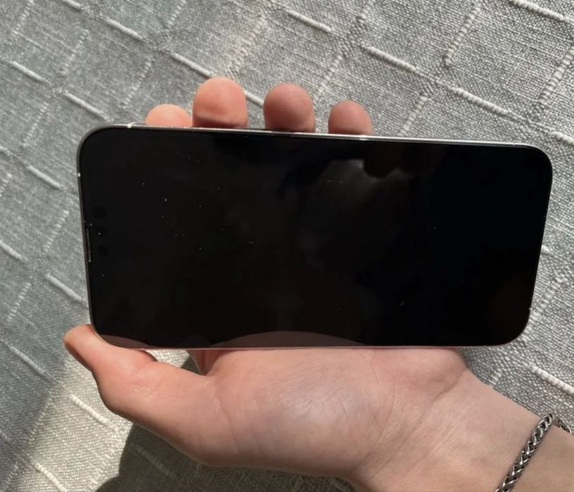Iphone 13 pro srochno KH/A