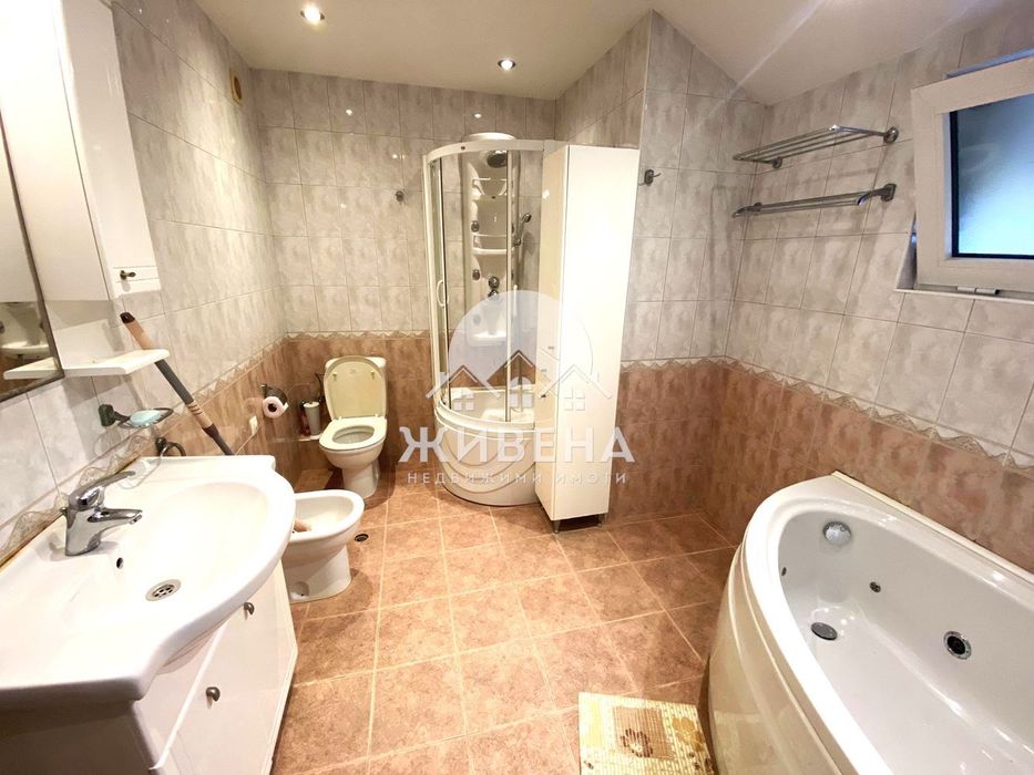 Продавам къща, м-т Евксиноград, РЗП: 362 кв.м