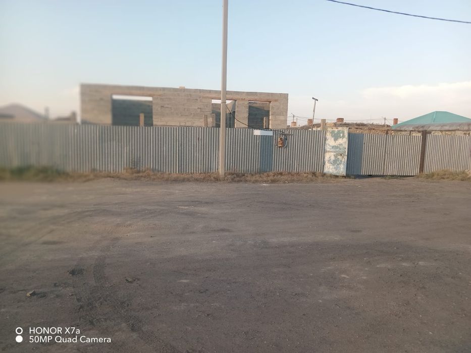 Продам не достроиный дом