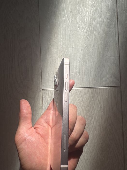 Iphone 13 в идеальном состояний СРОЧНО
