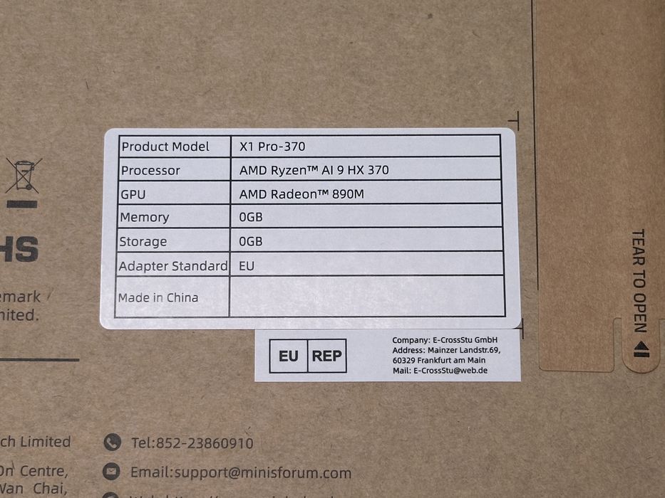 Mini PC-uri Minisforum UM890 Pro, X1 255