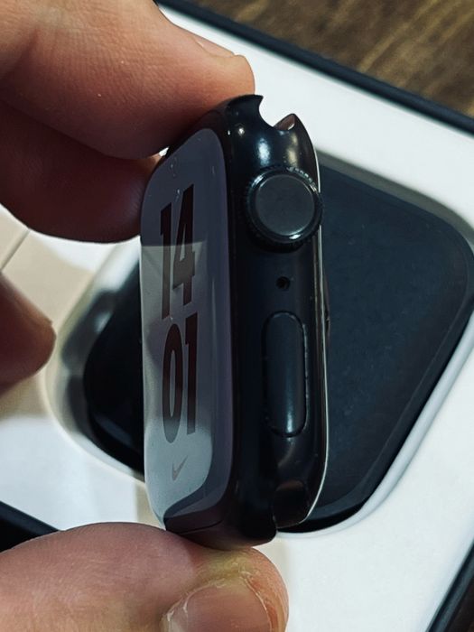 Apple Watch Series 7 Nike Edition (41mm)