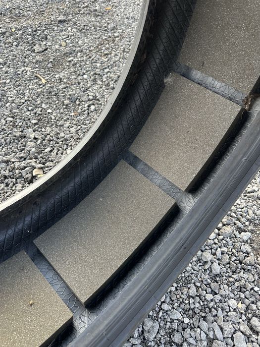 O anvelopa Pirelli Scorpion PNCS Zero 285 45 22 DOT 1324