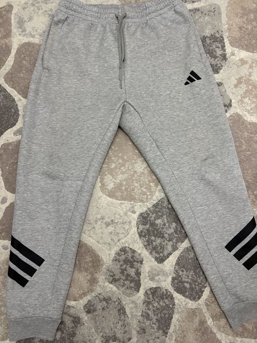 Анцунг adidas (M)
