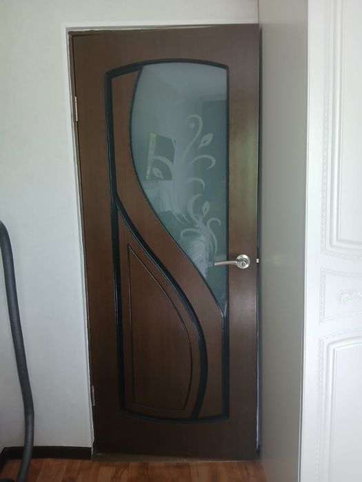 Продам межкомнатные двери