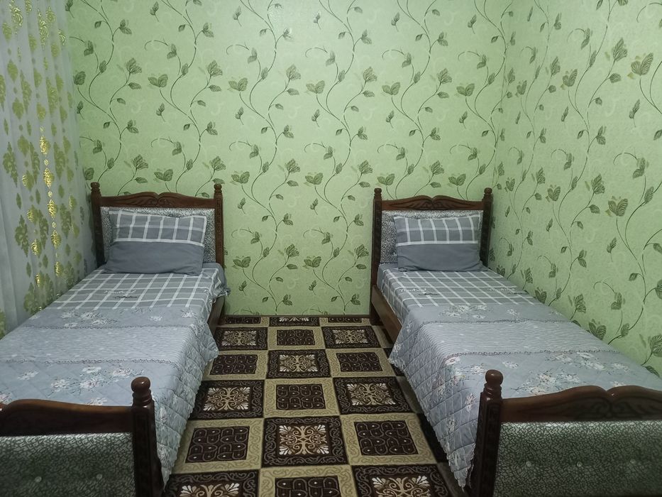 Количество спальных мест:4-команты